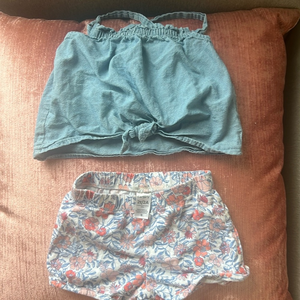 EUC 2t Carter’s Denim Tie Tank Top Criss Cross Straps w/ Floral Shorts